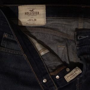 Men’s HOLLISTER (Slim Straight) Blue Jeans